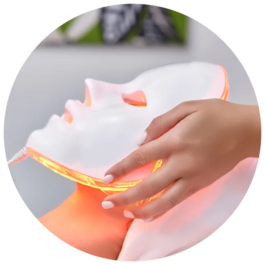 Tratamento de LED terapia facial na Skinic